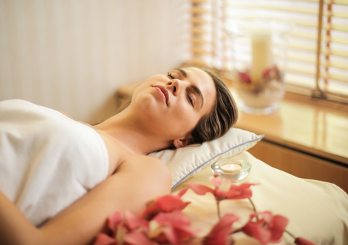 WELLNESS FOOT MASSAGE